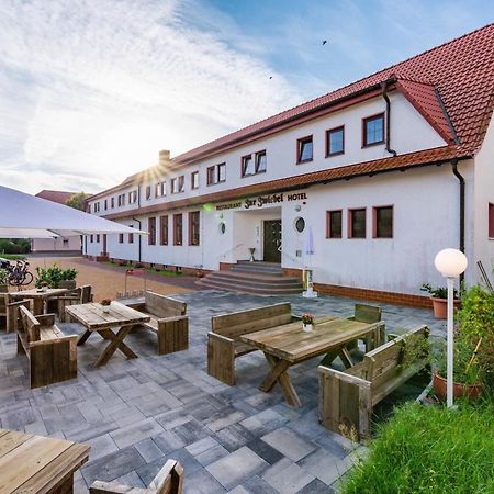 Hotel Und Restaurant "Zur Zwiebel" Peenemunde Exterior photo
